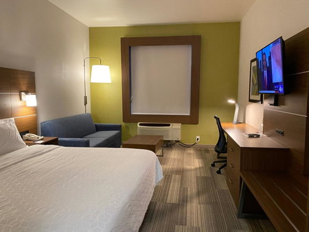 Holiday Inn Express & Suites Beaumont - Oak Valley by IHG, Beaumont, United States