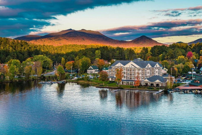 voco Saranac Lake NY - Waterfront by IHG, Saranac Lake, United States