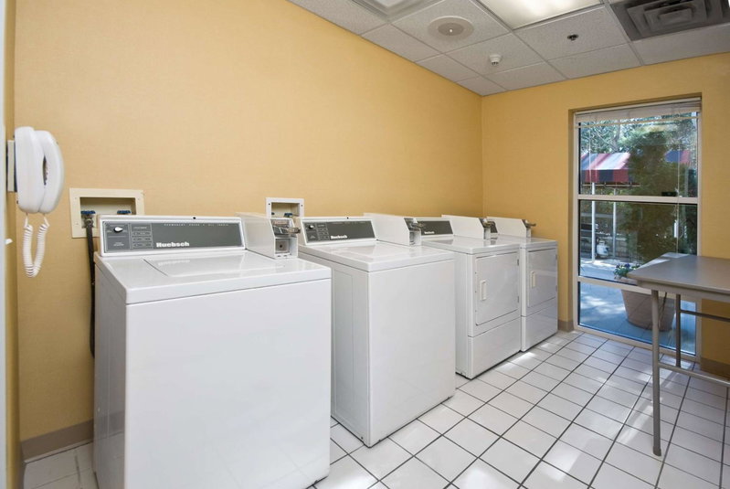 Hampton Inn & Suites Raleigh Cary Lenovo Center, Cary, Соединённые Штаты