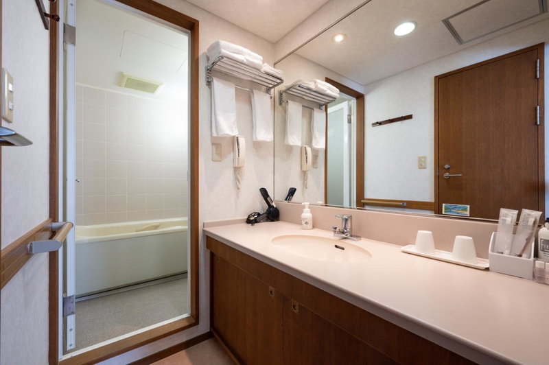 Ise Pearl Pier Hotel, Ise, Japan