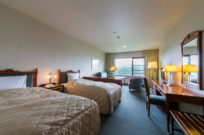 Sky Park Hotel, Chino, Japan