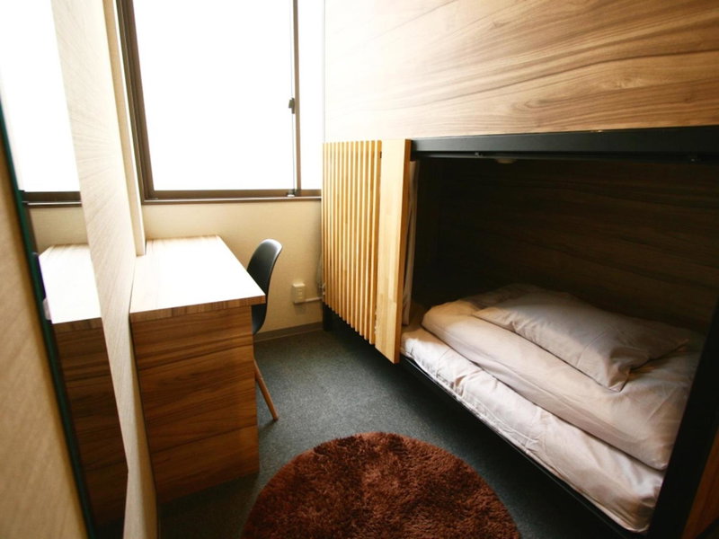 Namba Guesthouse HIVE, Osaka, Japan