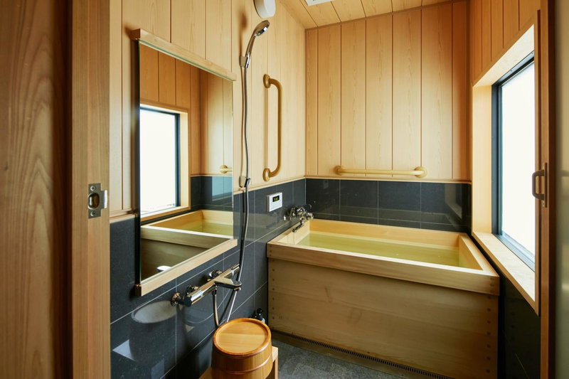 TSUBOMI luxury Inn Shimabara Bettei 3, Kyoto, Japón