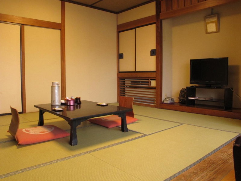 Sakaeya Hotel, Tendo, Japan