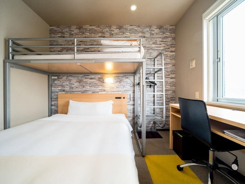Super Hotel Takamatsu Kinenkan, Takamatsu, Japón