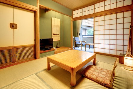 Yunosato Sugina, Yugawara, Japan