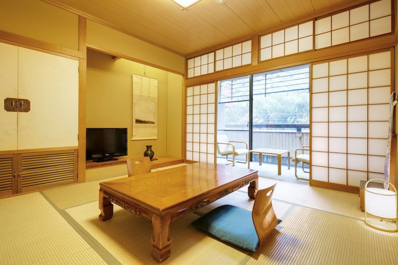 Yunosato Sugina, Yugawara, Japan
