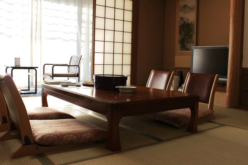 Yunosato Sugina, Yugawara, Japan