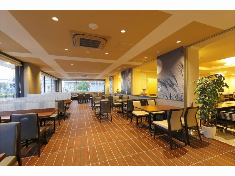 Spring Sunny Hotel Nagoya Tokoname ekimae, Tokoname, Japon