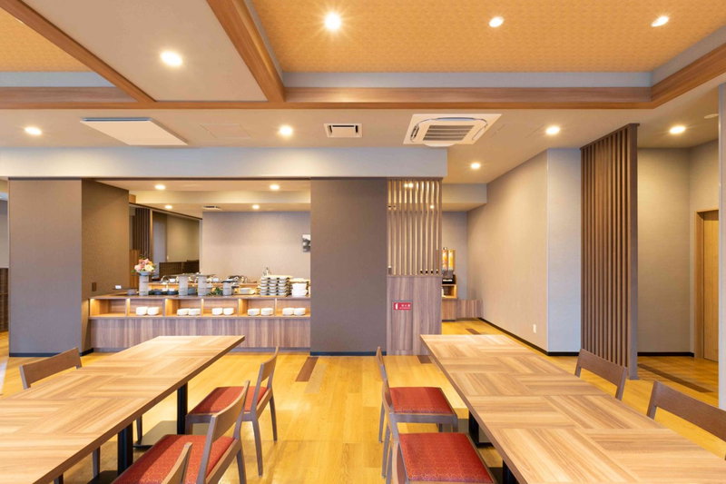 Hotel Route-Inn Sakurai Ekimae, Sakurai, Japan