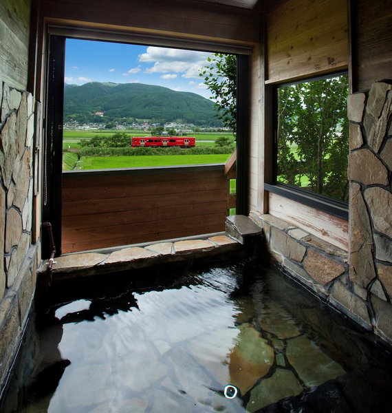 Yufuin Onsen Hotel Poppoan, Yufu, Japan