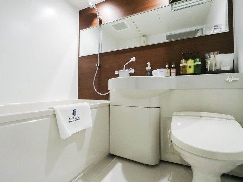 HOTEL LiVEMAX Tokyo Shintomicho, Tokyo, Japón