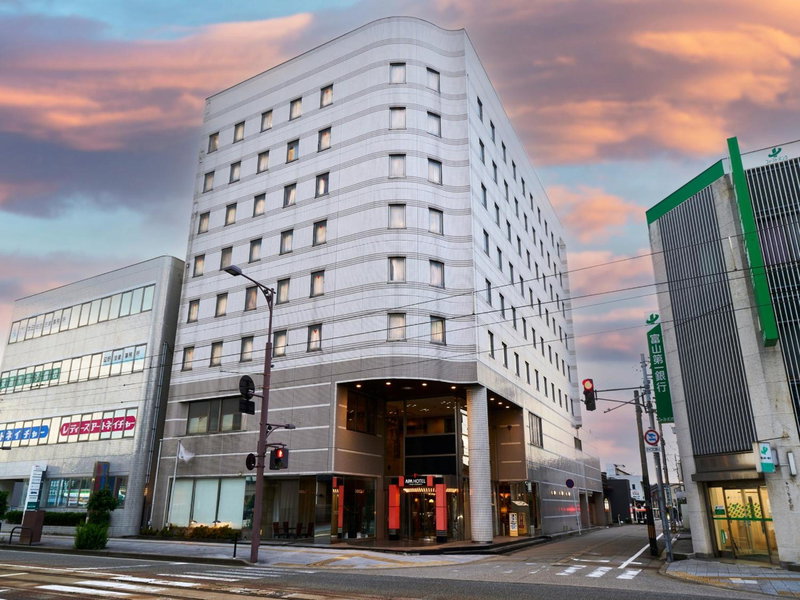 APA Hotel Takaoka Marunouchi, Takaoka, Japan