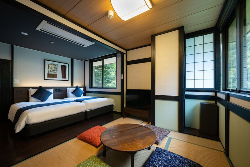 Onsen Guesthouse Tsutaya - Hostel, Hakone, Japan