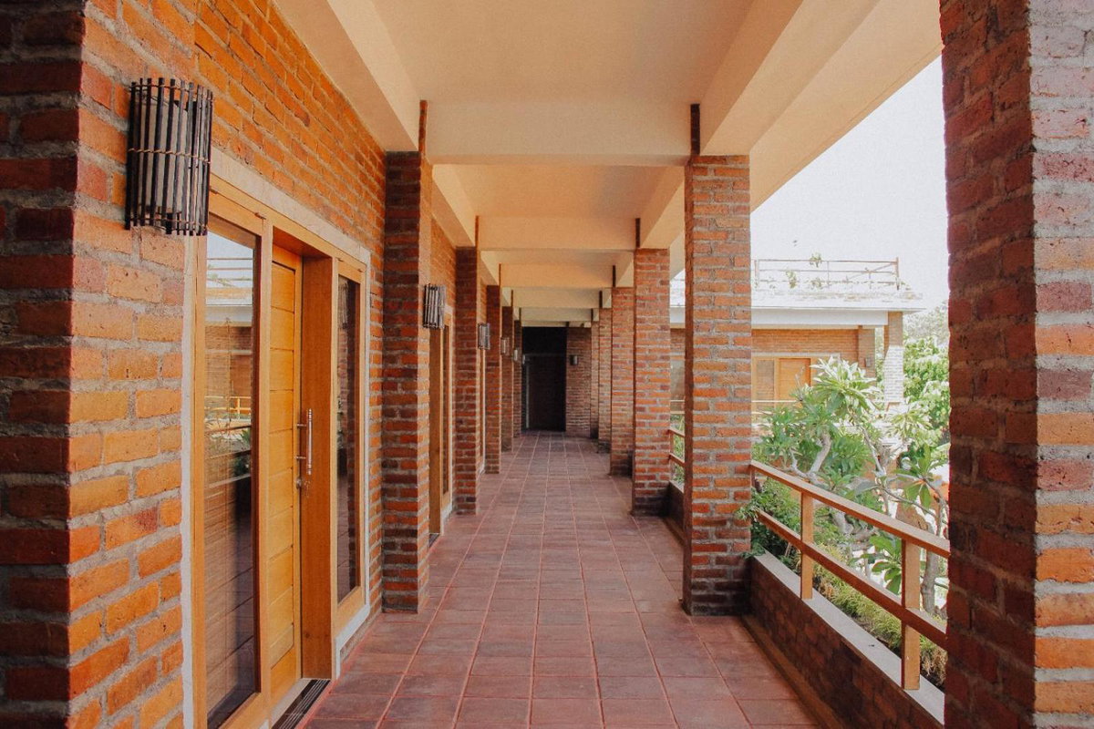 Govardan Homestay, Индонезия