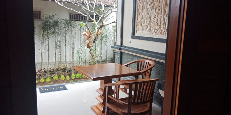 Dika Homestay, Sidemen, Indonesia