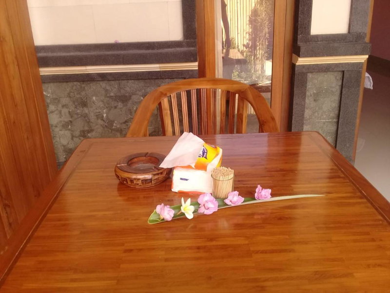 Dika Homestay, Sidemen, Indonesia