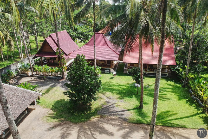 Sadati Home Stay, Batukaras, Indonesia