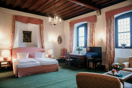 Schlosshotel Götzenburg, Jagsthausen, Germany