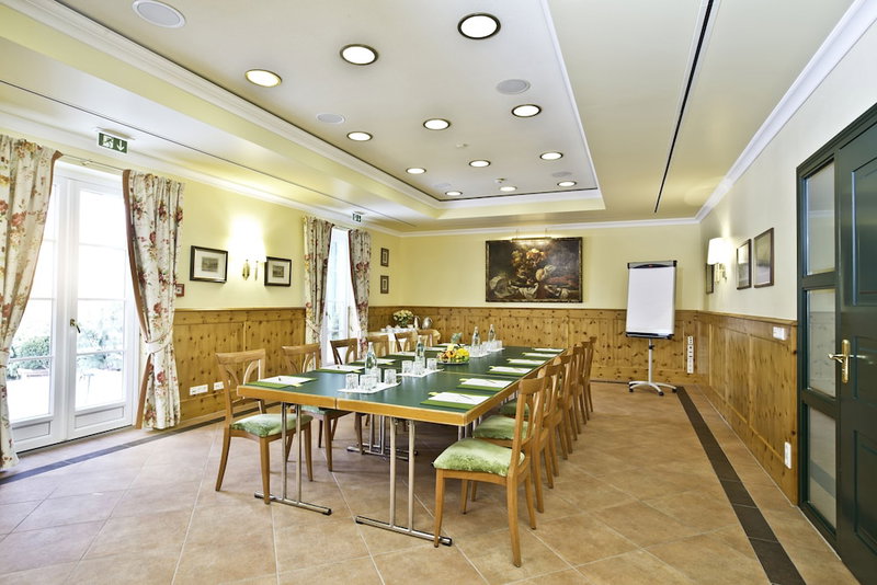 Hotel Freisinger Hof, Munich, Germany