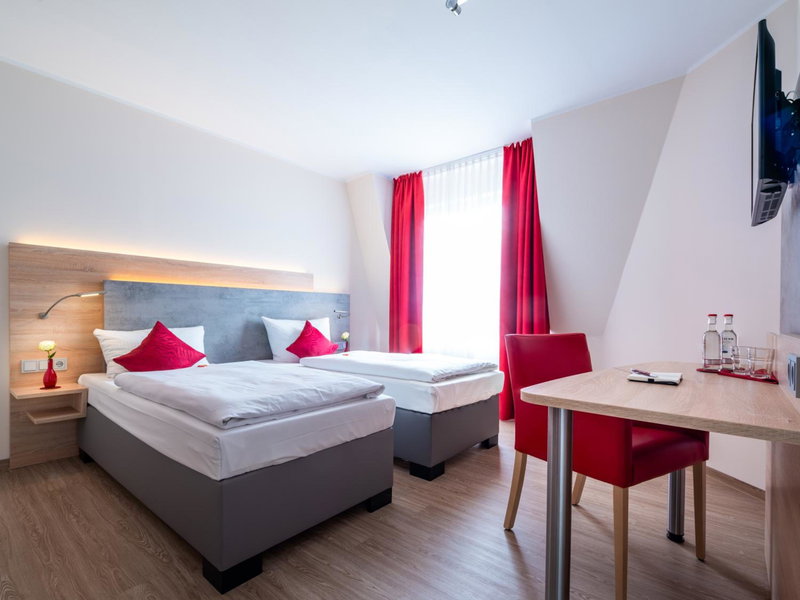 Landhotel Fettehenne, Leverkusen, Germany