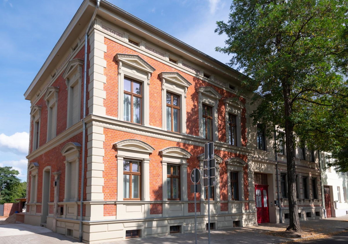 Hotel · Liebknecht 13, Bernburg