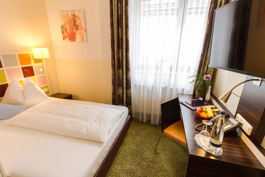 Hotel Arooma, Erding, Germany