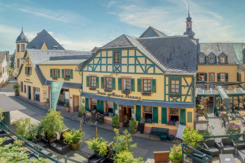 Weinhotel des Riesling Zum Grünen Kranz, Rüdesheim am Rhein, Germany