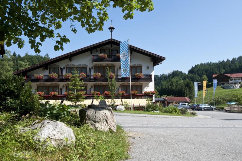 Aktivhotel & Gasthof Schmelz Ihr familienfreundliches Urlaubs Hotel mit Wellness, Almsauna, Chiemgau Karte, Inzell, Germany