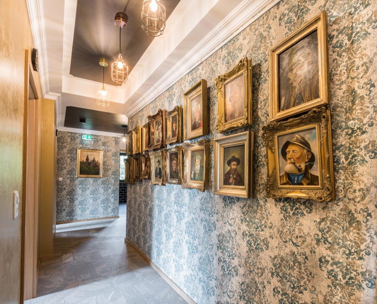 Engel Hotel Grill Bar, Niedernhausen, Germany