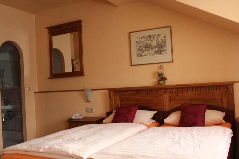Hotel Am Roonplatz, Bonn, Германия