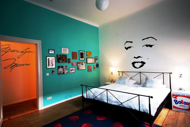 Arte Luise - Self-Check In, Berlin, Germany
