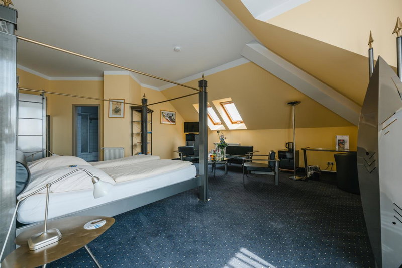 Hotel Mirage, Duisburg, Germany