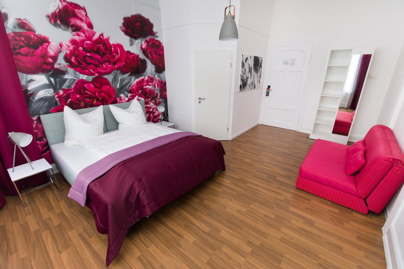 Hotel Reverey * kontaktloser Self Check-In *, Hannover, Germany