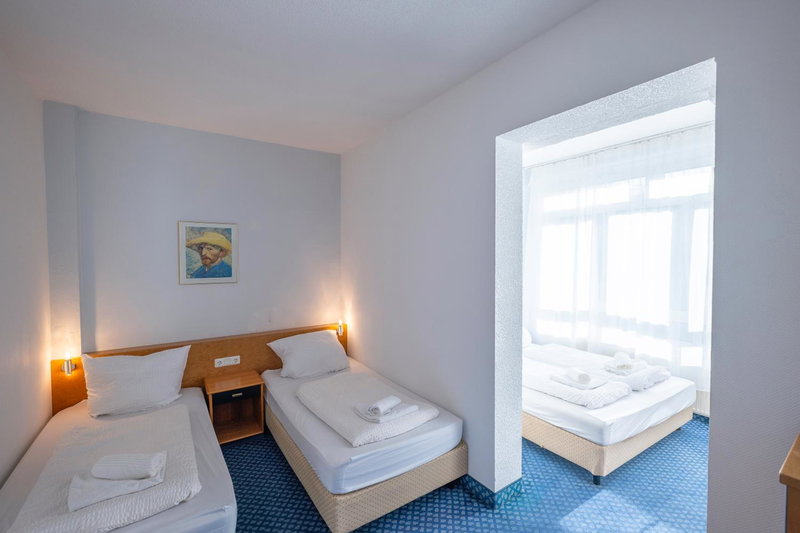 Hotel VIKTORIA Düsseldorf-Neuss - Self Check-In, Neuss, Germany