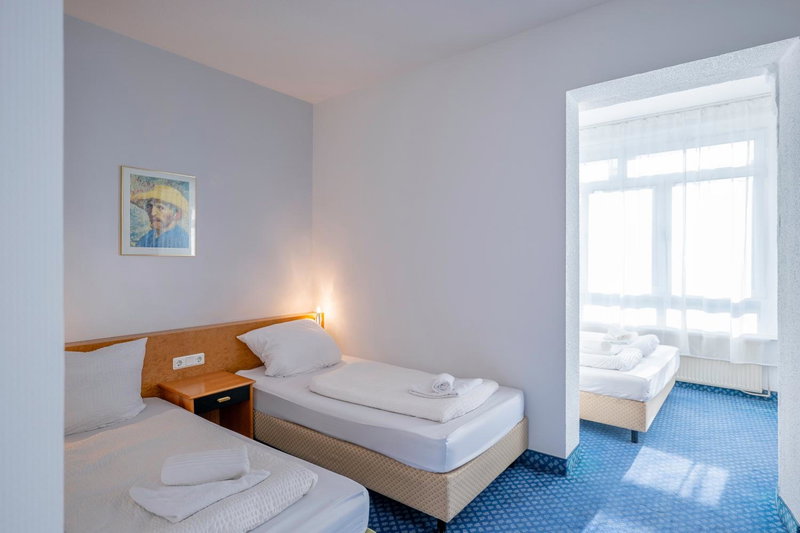 Hotel VIKTORIA Düsseldorf-Neuss - Self Check-In, Neuss, Germany
