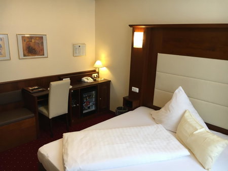 Klassik Hotel am Tor - 3 Sterne Superior direkt am Unteren Tor, Weiden, Germany