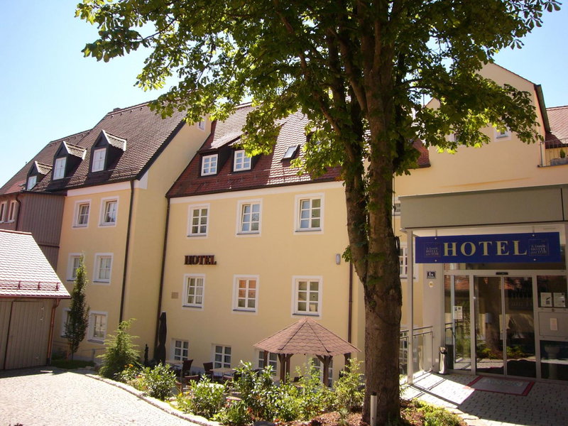 Klassik Hotel am Tor - 3 Sterne Superior direkt am Unteren Tor, Weiden, Germany