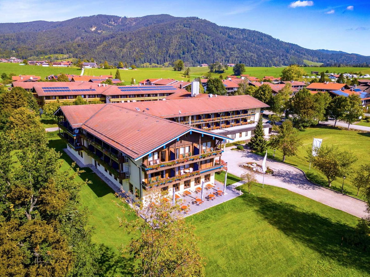 Hotel · Das Wiesgauer - Alpenhotel Inzell, Inzell