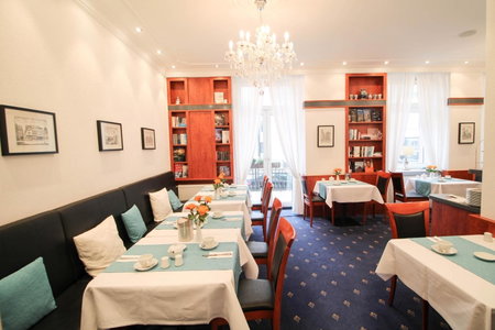 Hotel West an der Bockenheimer Warte, Frankfurt/Main, Alemania