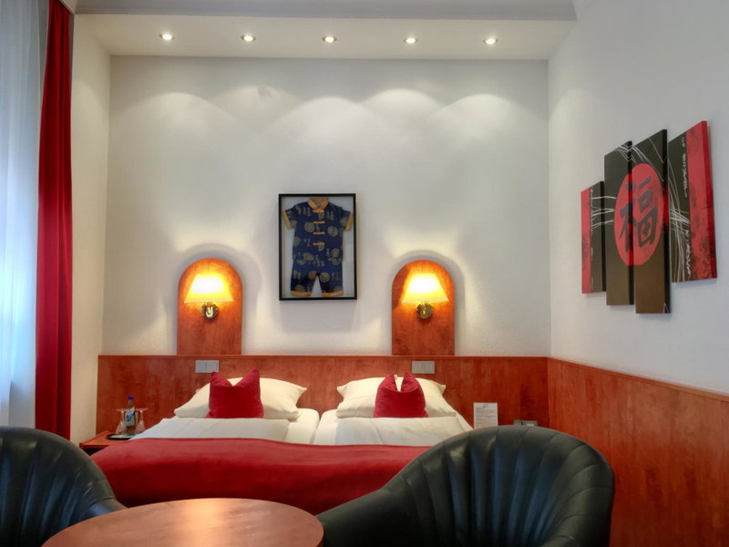 Hotel West an der Bockenheimer Warte, Frankfurt/Main, Alemania