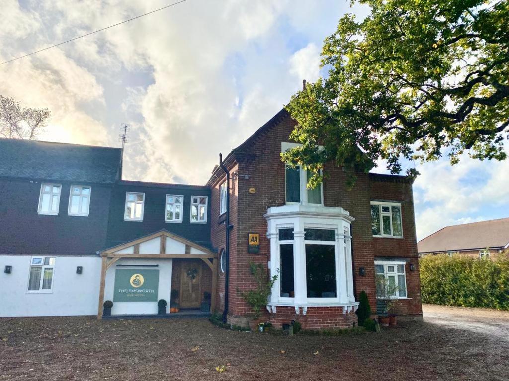 Hotel · The Emsworth Hotel, Emsworth