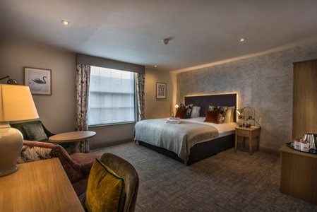 The Three Swans Hotel, Hungerford, Berkshire - The Coaching Inn Group, Hungerford, Royaume-Uni