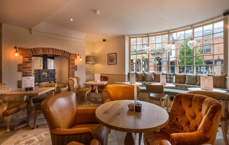 The Three Swans Hotel, Hungerford, Berkshire - The Coaching Inn Group, Hungerford, Royaume-Uni