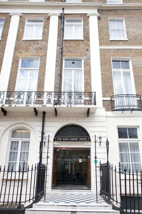 Rose Court Hotel, London, Великобритания