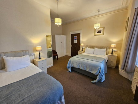 Rivelyn Hotel Bar & Restaurant, Scarborough, United Kingdom
