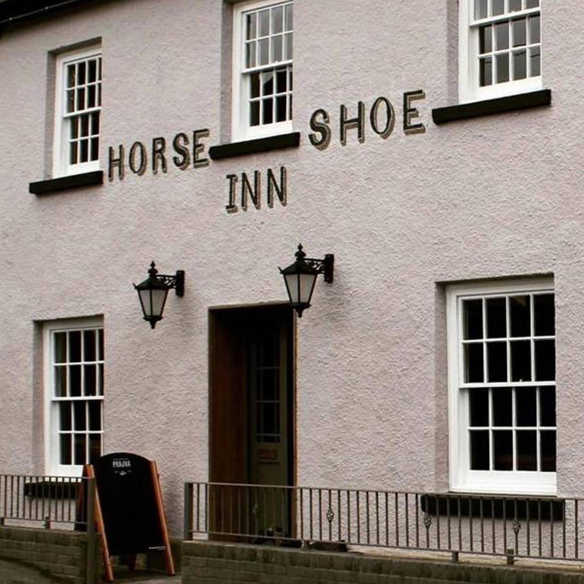 The Horseshoe Inn, Великобритания