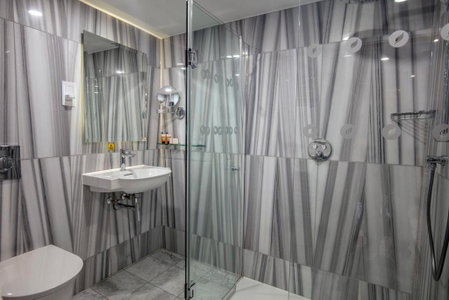 voco The Clifton Folkestone by IHG, Folkestone, Великобритания