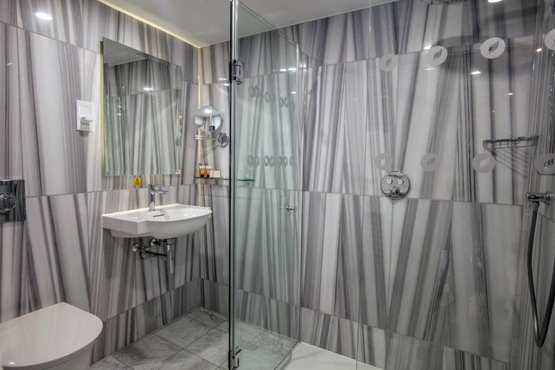 voco The Clifton Folkestone by IHG, Folkestone, Великобритания