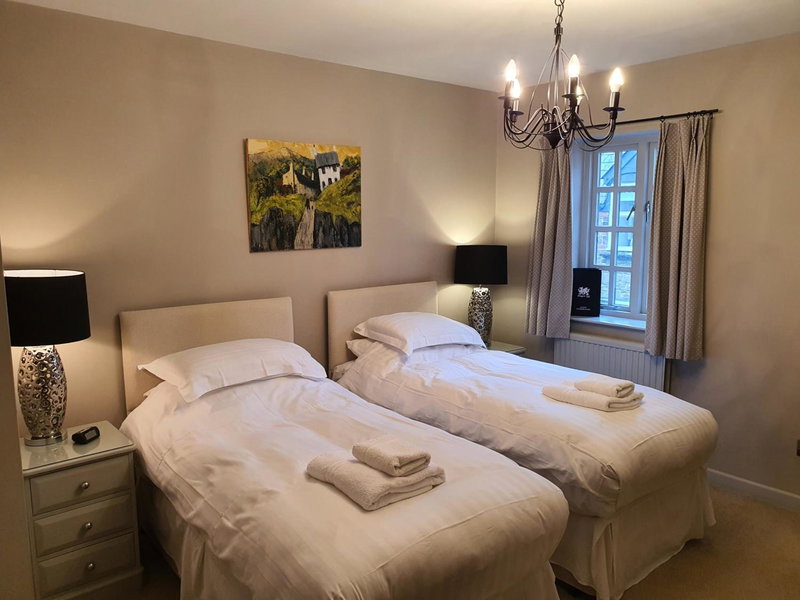 Dragon Inn, Crickhowell, United Kingdom